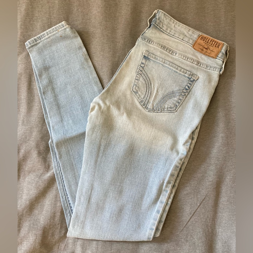 Hollister Super Skinny Jeans